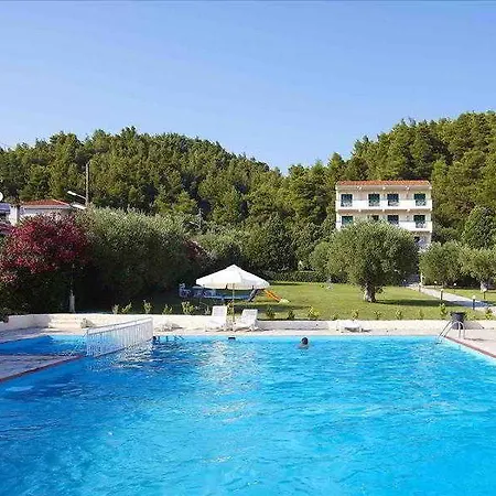 Julia Hotel